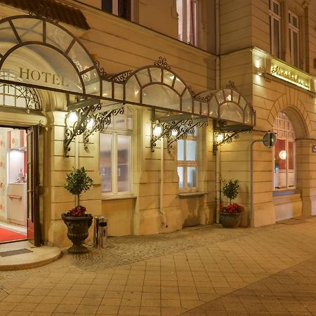 Altstadthotel Am Theater Cottbus Exterior foto