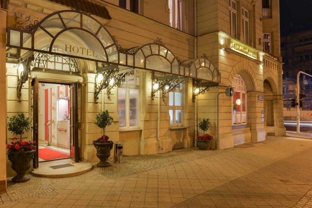 Altstadthotel Am Theater Cottbus Exterior foto